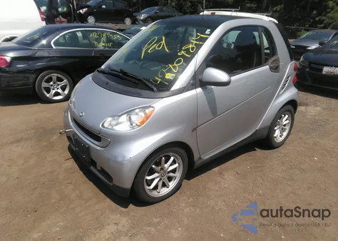 2008 Smart Fortwo Passion/Pure z USA, uszkodzony, nr VIN WMEEJ31X88K162198